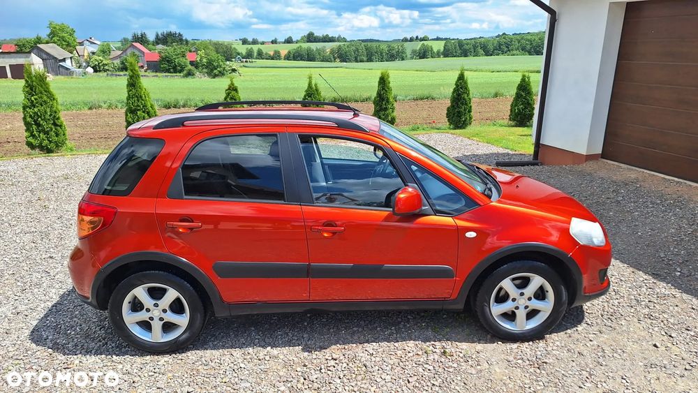 Suzuki SX4 1.6 GS / Premium - 32