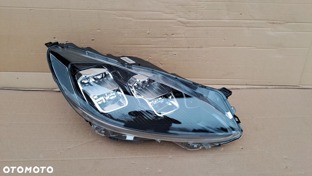 FORD KUGA MK3 PRAWA LAMPA lv4b-13e014-FH UŻYWANA - 1