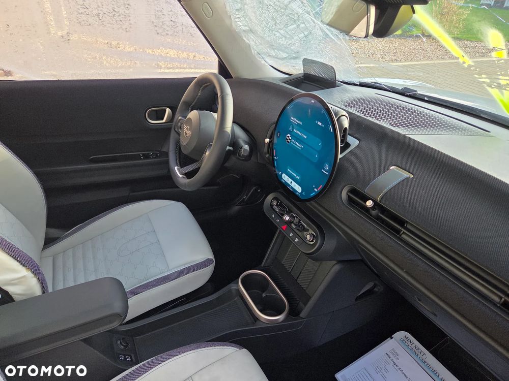 MINI Cooper S Essential Trim - 5