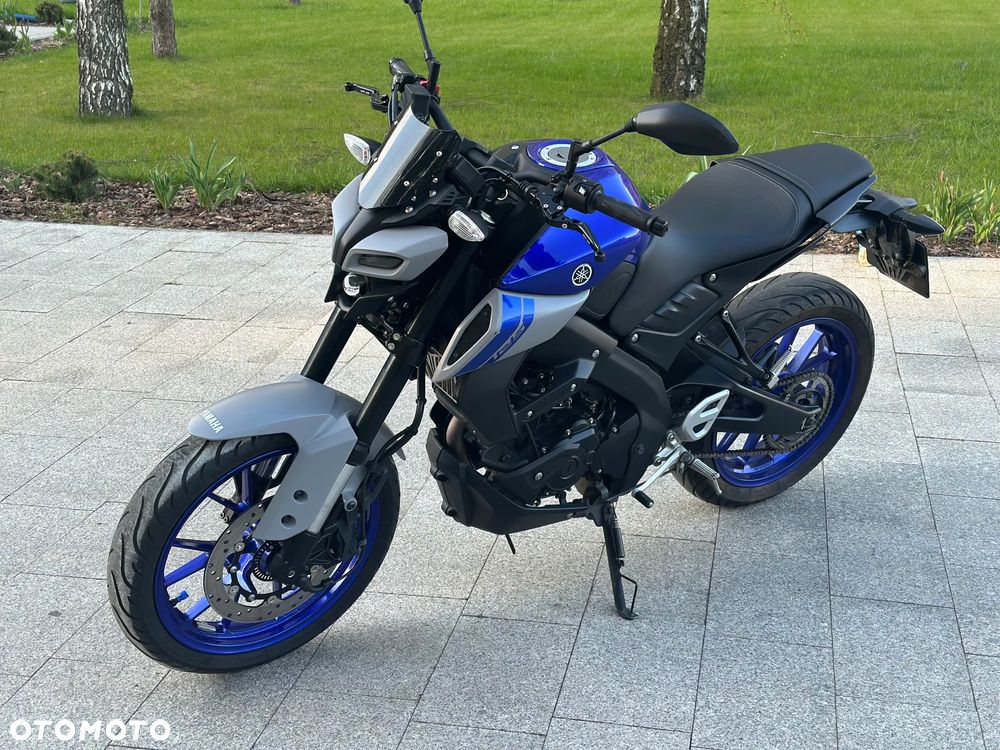 Yamaha MT - 5