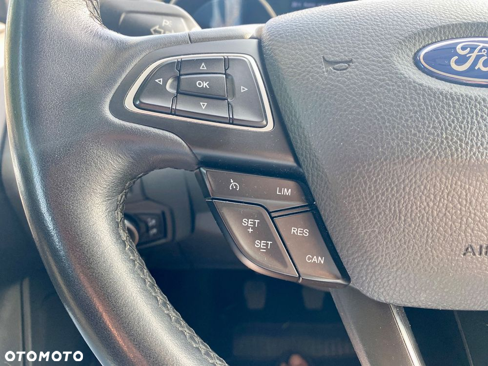 Ford Focus 1.0 EcoBoost Gold X (Trend) - 14