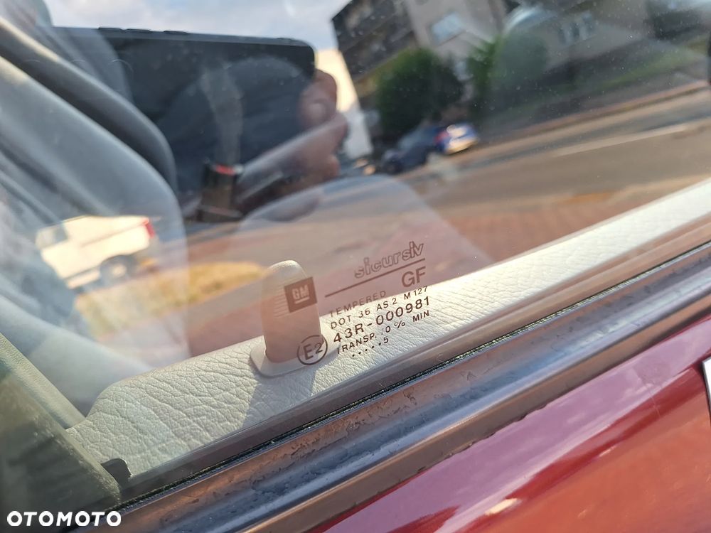 Opel Astra 1.4 GL - 17