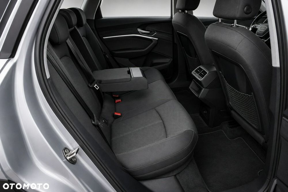 Audi e-tron 50 Quattro - 10