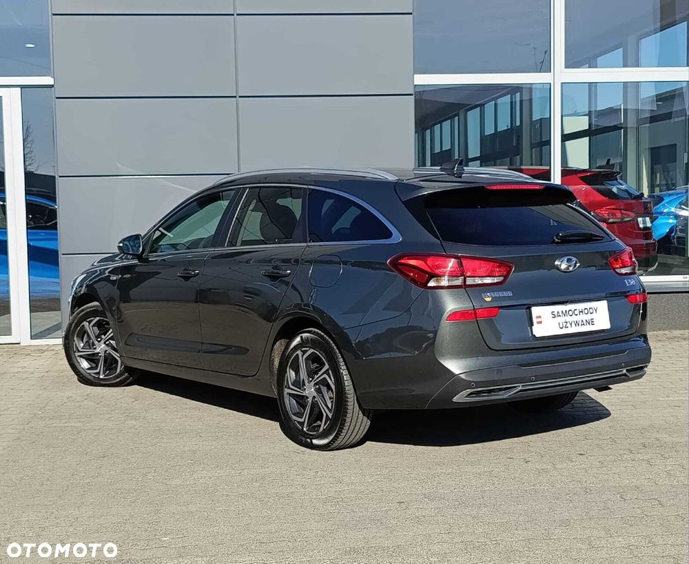 Hyundai i30 1.5 T-GDI 48V Smart - 8