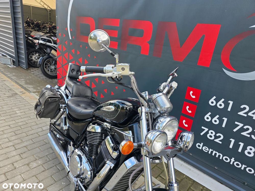 Suzuki Intruder - 25