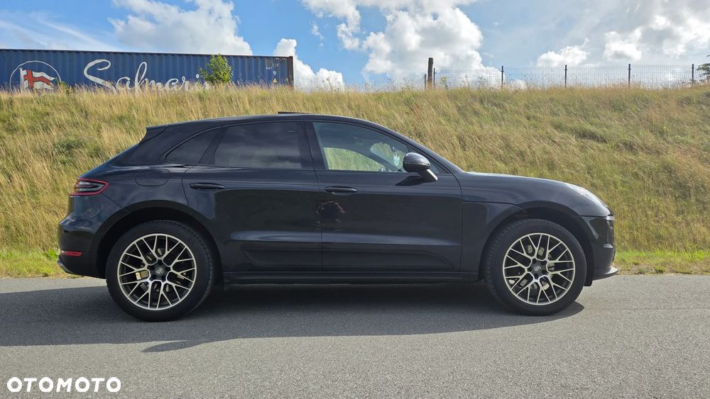 Porsche Macan - 4