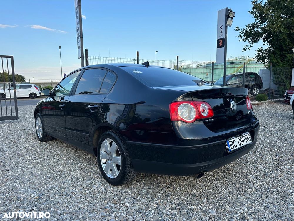 Volkswagen Passat 1.6 Comfortline - 6