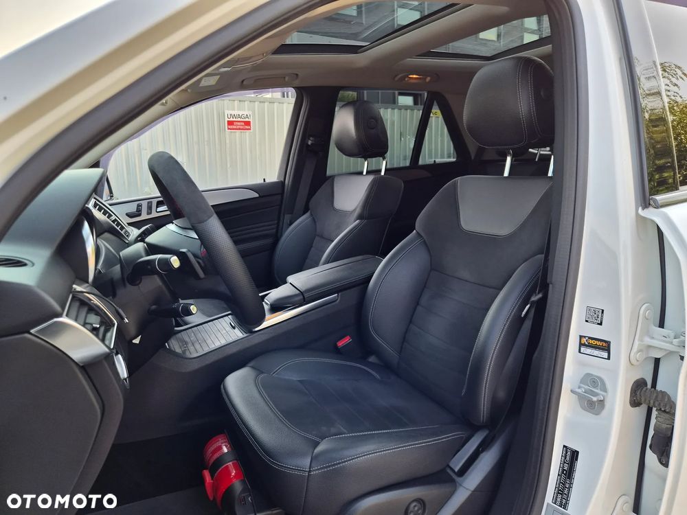 Mercedes-Benz ML 350 BlueTEC 4-Matic - 8