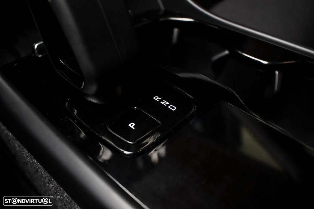 Volvo C40 Recharge Extended Range Plus - 21