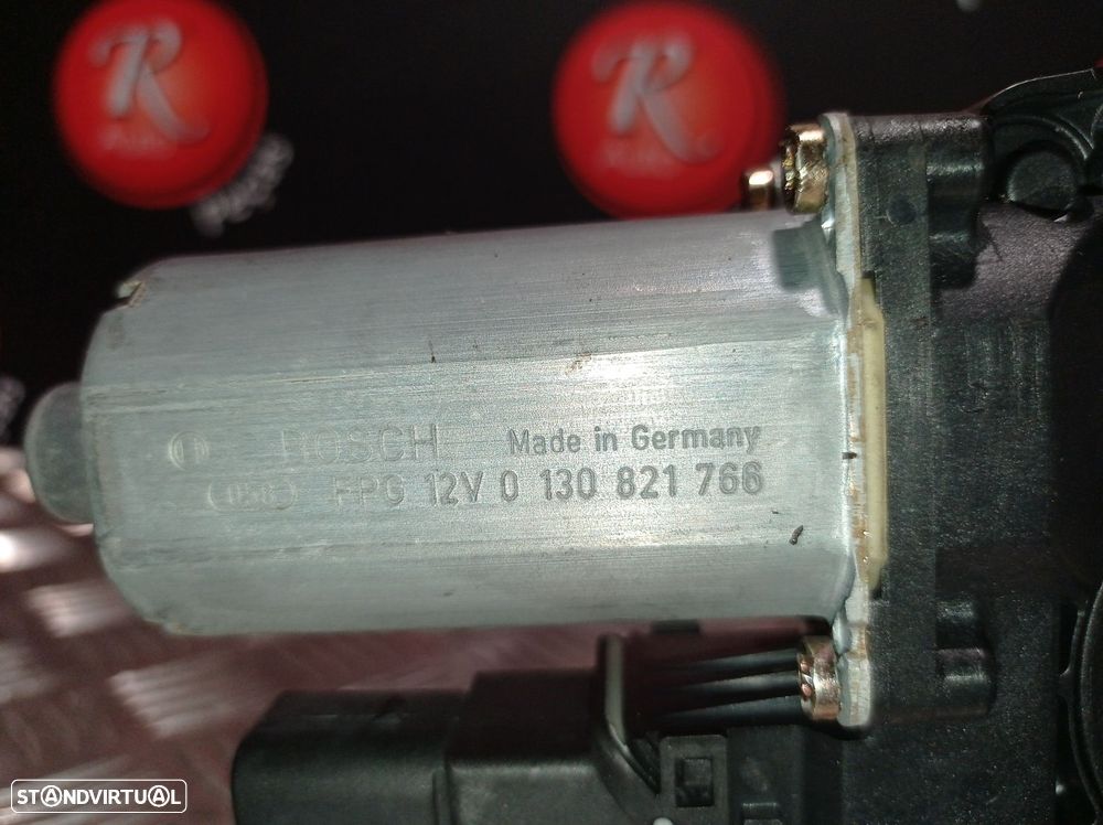 Motor Do Elevador Porta T.D Volkswagen Golf Iv (1J1) - 4