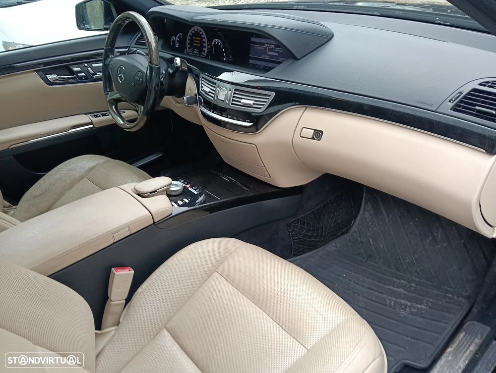 Mercedes-Benz S 350 CDI L DPF 7G-TRONIC BlueEFFICIENCY - 25