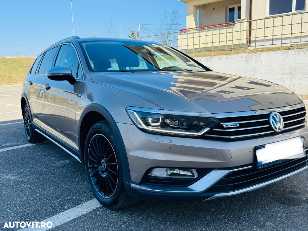 Volkswagen Passat Alltrack 2.0 TDI DSG 4Motion - 6