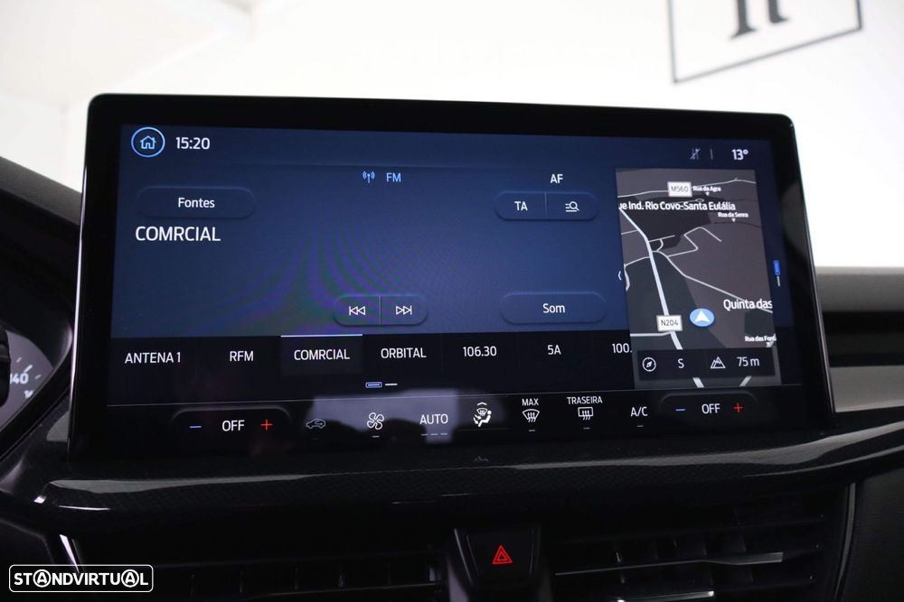 Ford Focus 1.0 EcoBoost MHEV ST-Line - 28