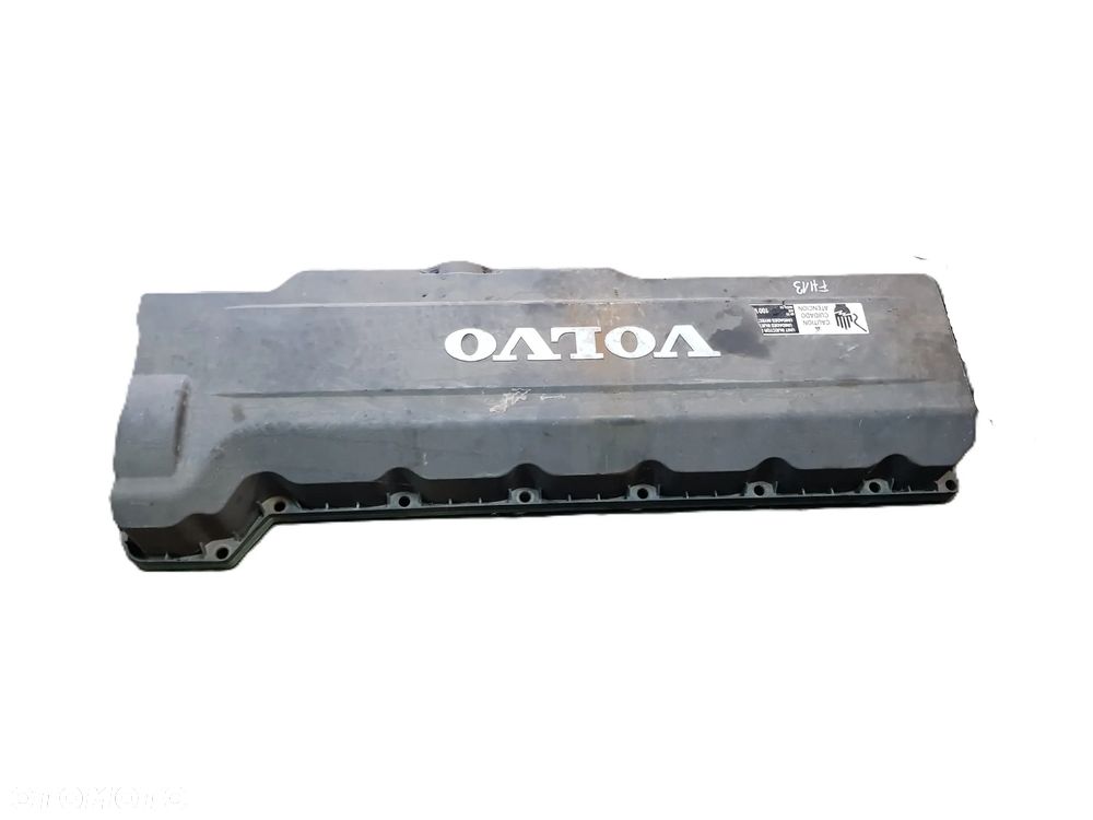 POKRYWA GŁOWICY SILNIKA VOLVO D13A 480 - 3