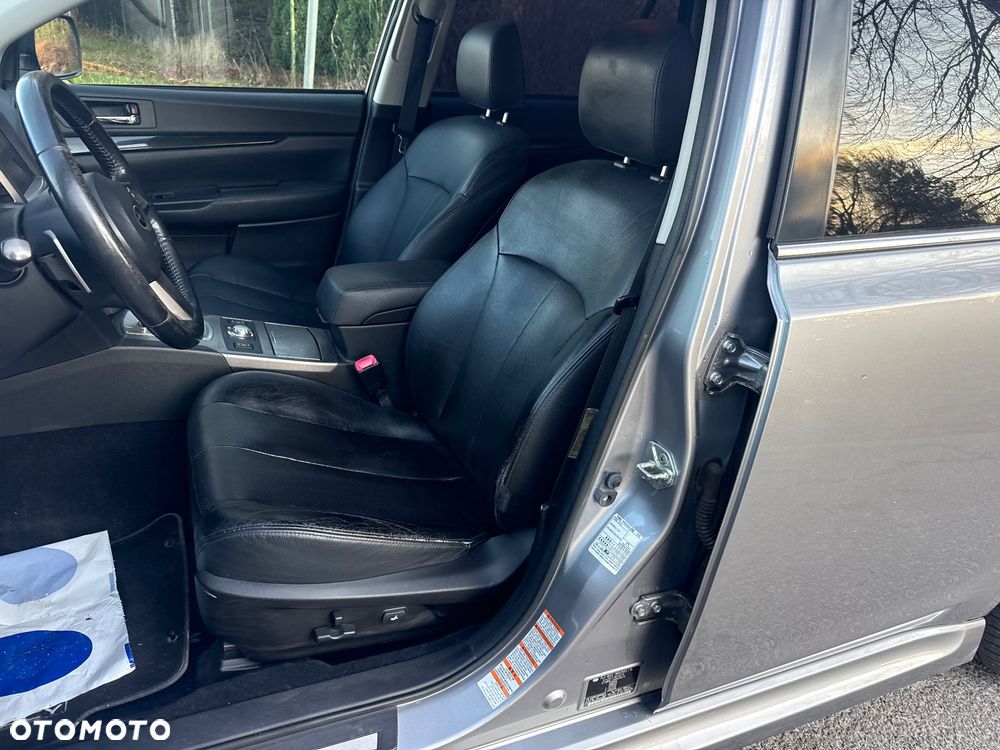 Subaru Legacy 2.5i GT - 15