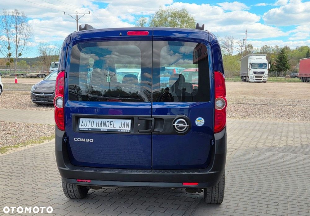 Opel Combo - 17