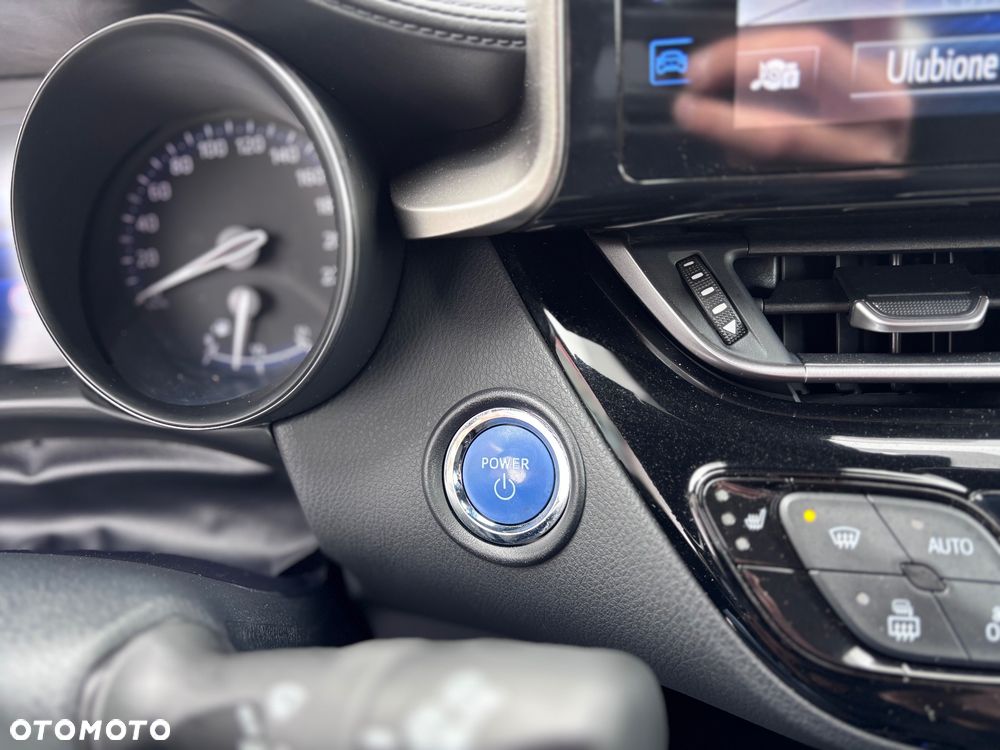 Toyota C-HR Business-Edition - 22