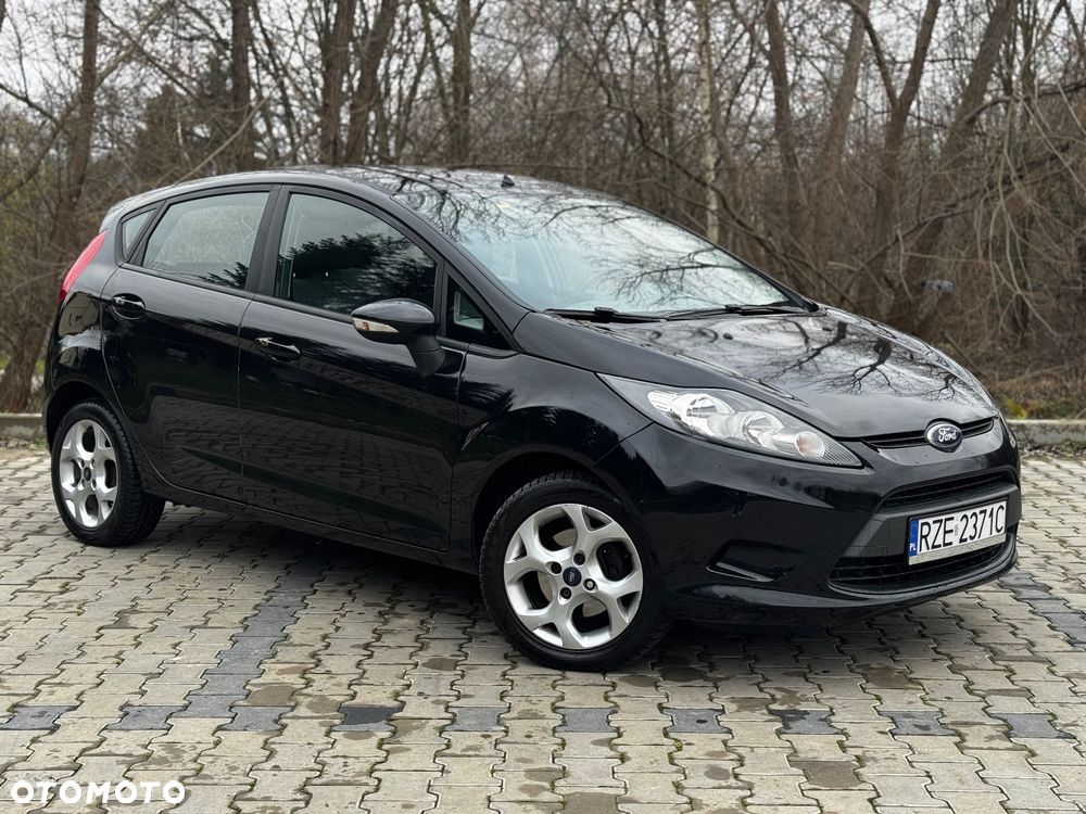 Ford Fiesta 1.25 SYNC Edition - 1