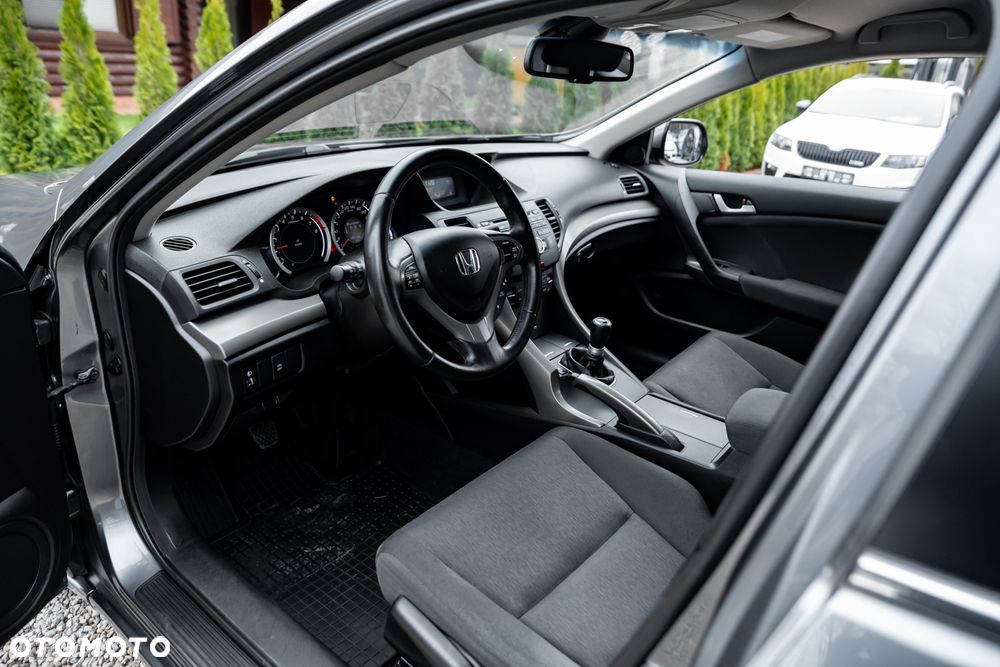 Honda Accord 2.0 S - 17