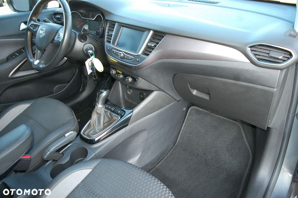 Opel Crossland X - 25