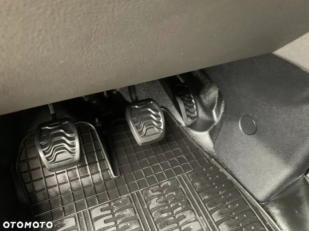 Ford Transit Custom L1H1 300S Lift Trend Mocny silnik 2.0TDCI Euro-6 VAN z Homologacją VAT-1 - 37