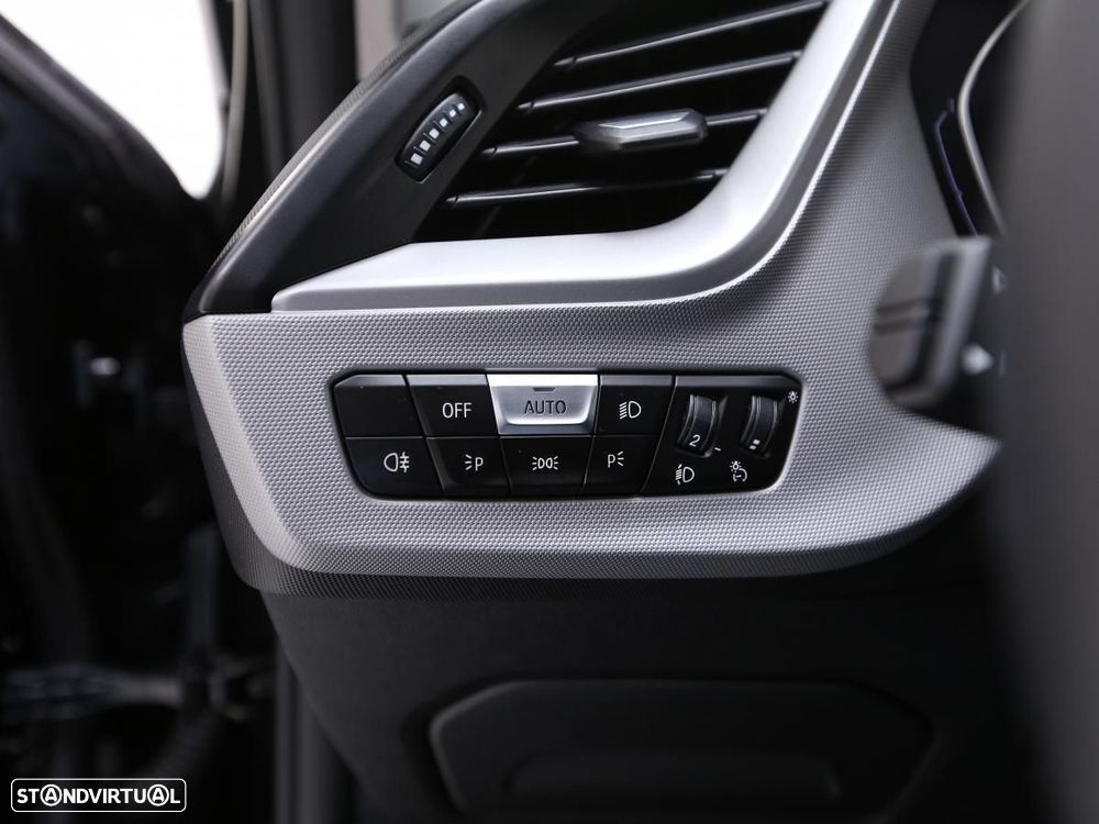 BMW 116 d Corporate Edition Auto - 16