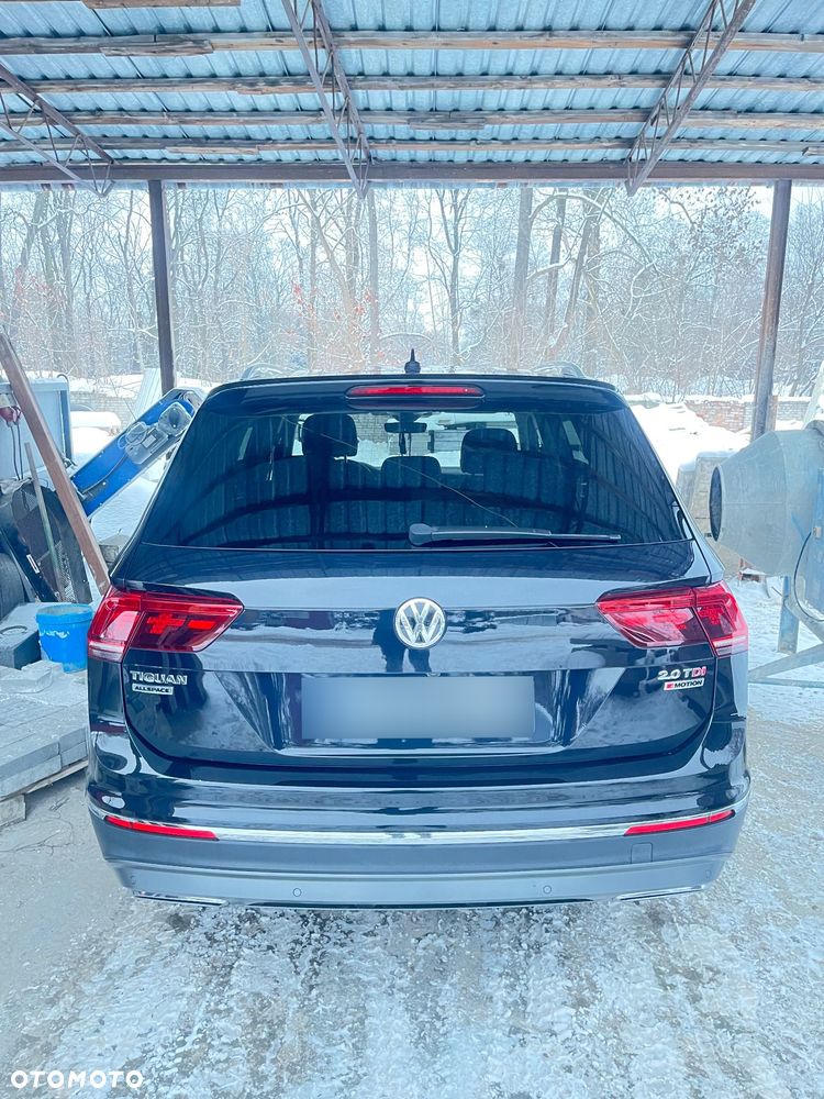 Volkswagen Tiguan - 2