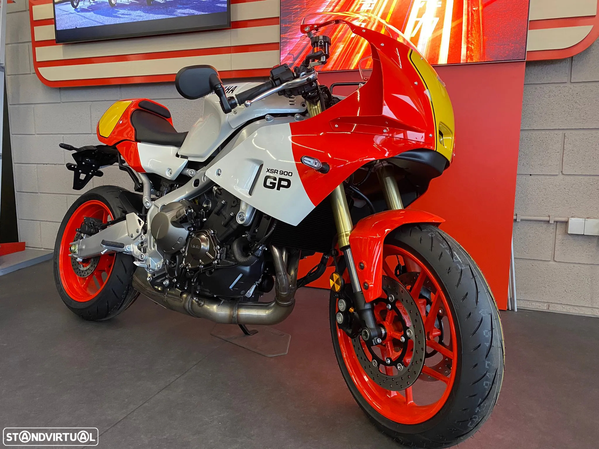 Yamaha XSR 900 GP - 8
