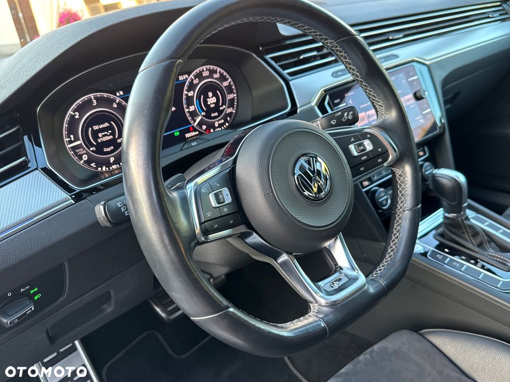 Volkswagen Arteon 2.0 TDI SCR DSG R-Line - 13