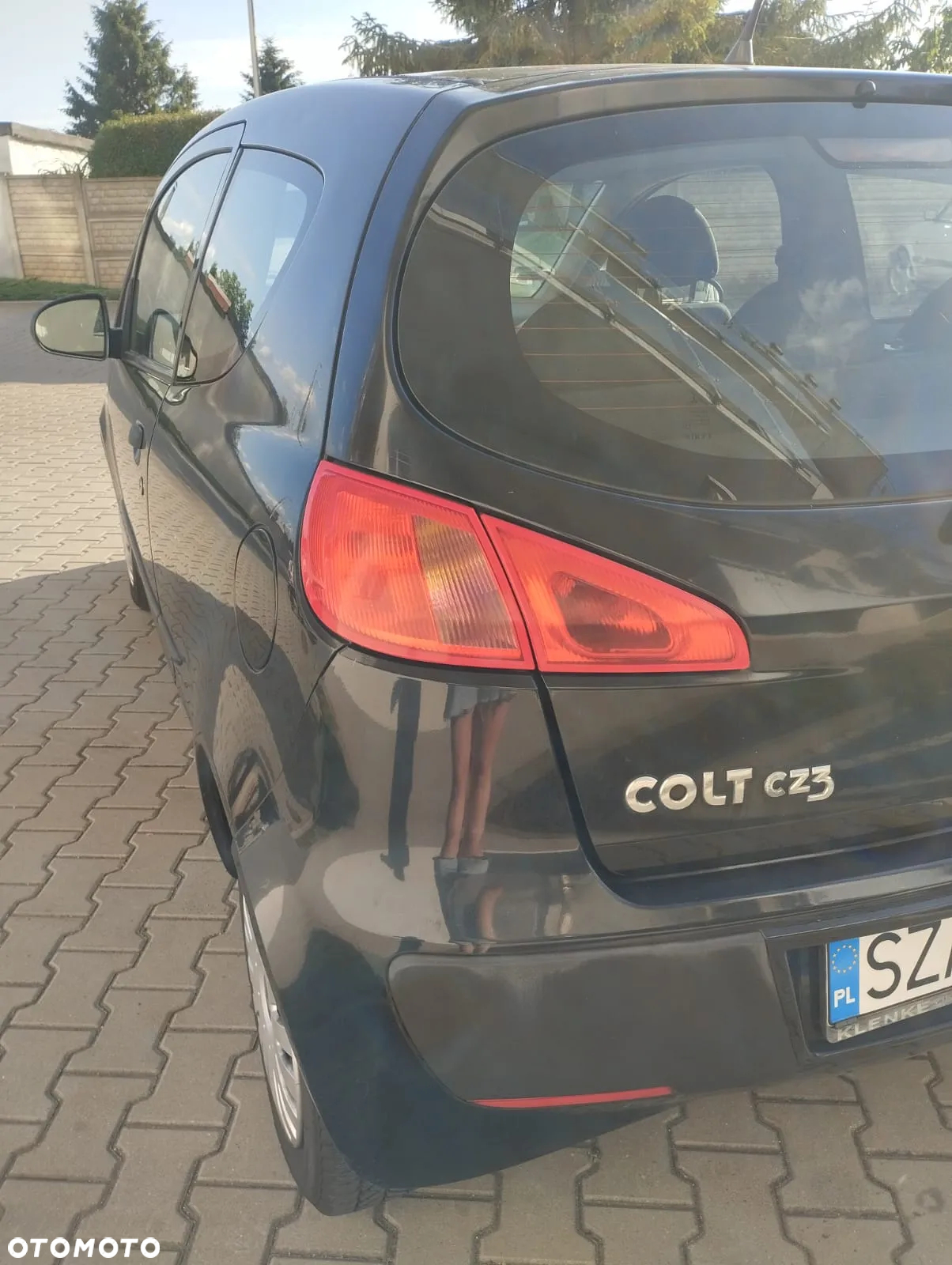 Mitsubishi Colt - 5