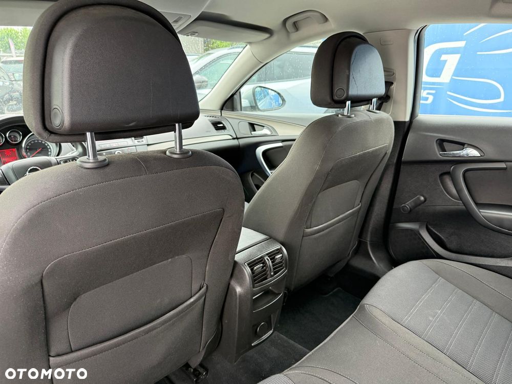 Opel Insignia 2.0 CDTI - 16