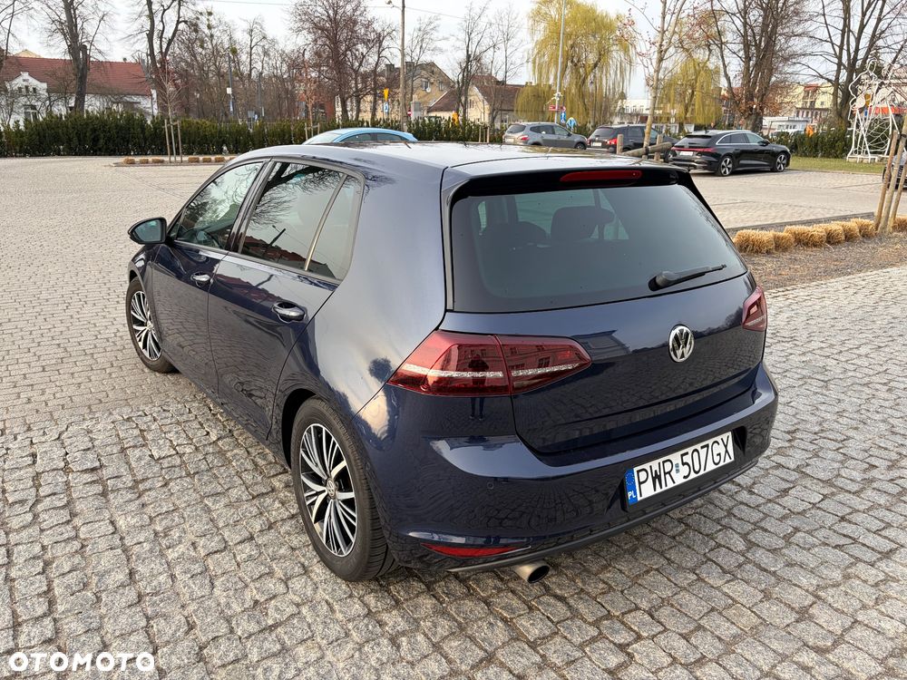Volkswagen Golf 1.2 TSI BlueMotion Technology Cup - 5