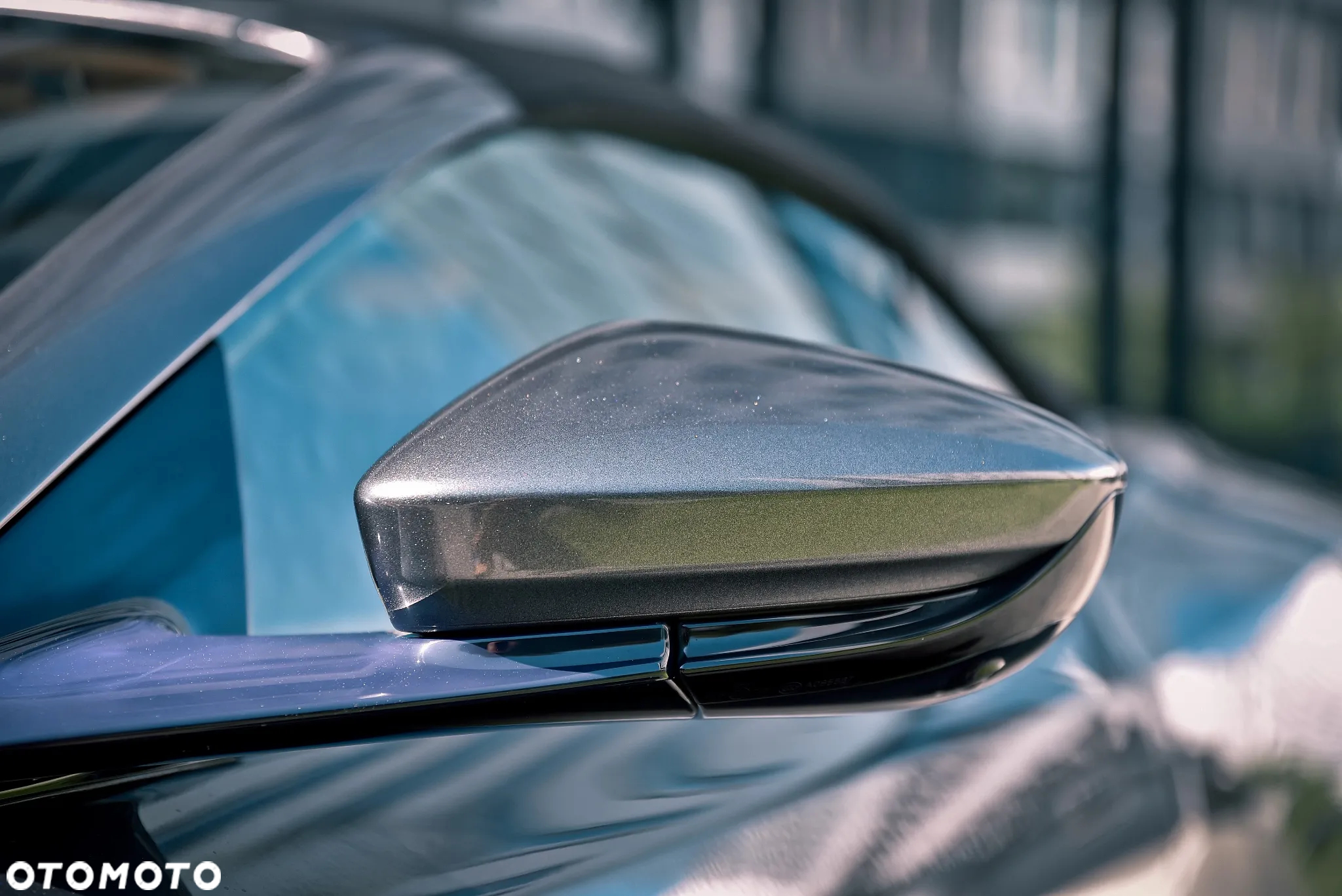 Aston Martin DB11 V8 Volante - 16