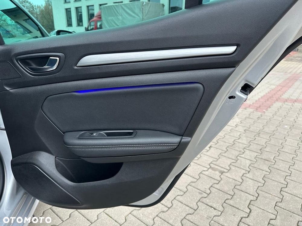 Renault Megane TCe 160 GPF EDC BUSINESS EDITION - 21
