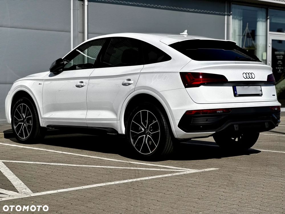 Audi Q5 Sportback - 10
