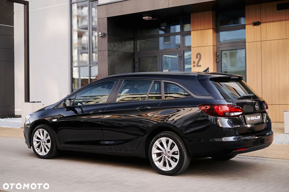Opel Astra 1.6 CDTI Sport - 12