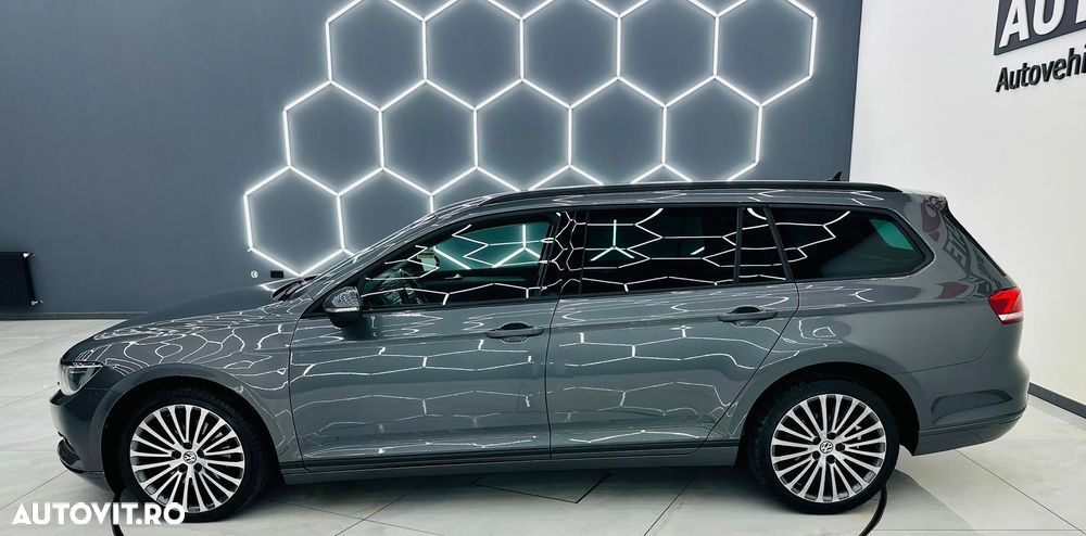 Volkswagen Passat 2.0 TDI Comfortline - 34