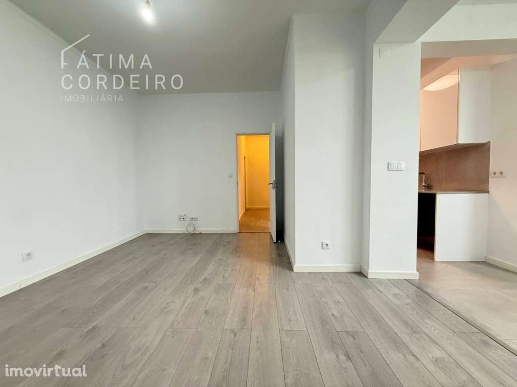 T2 completamente remodelado Barreiro - Grande imagem: 4/16