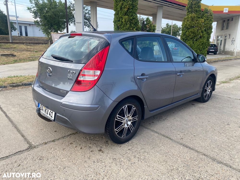 Hyundai i30 1.6 CRDI Comfort - 4