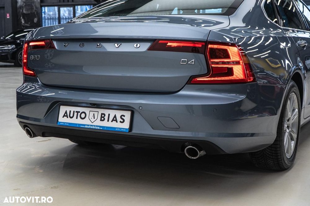 Volvo S90 D4 Geartronic Momentum Pro - 14