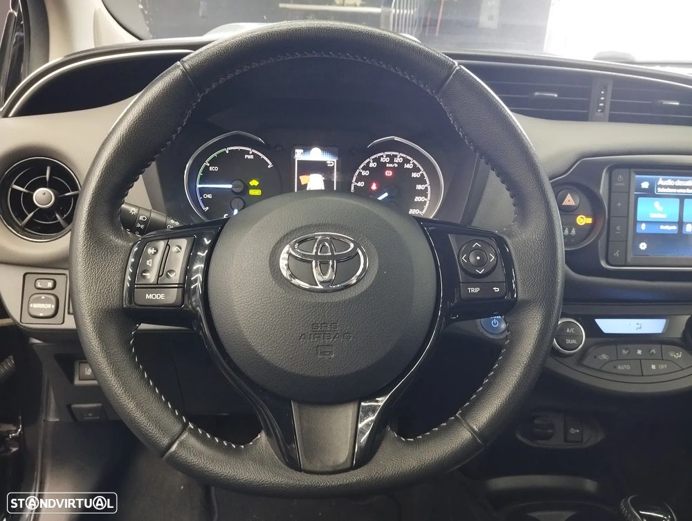 Toyota Yaris 1.5 HDF Comfort - 17