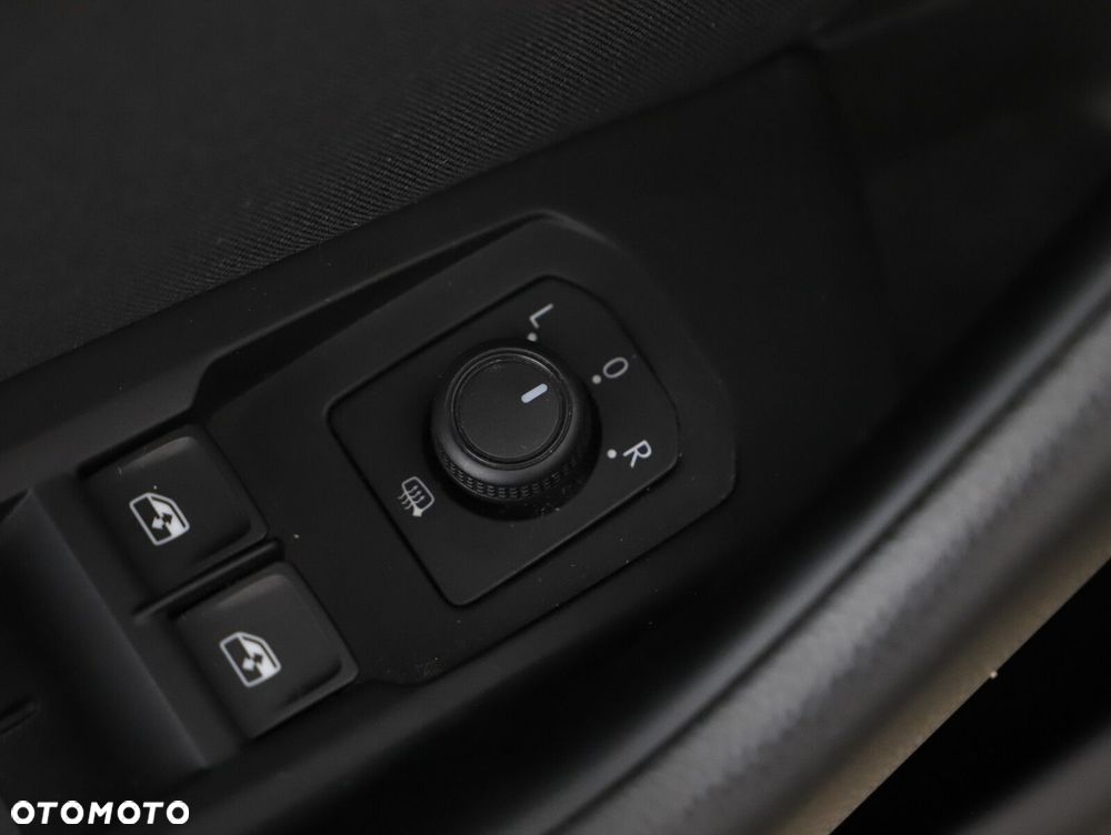 Volkswagen Passat Variant 2.0 TDI EVO Business DSG - 12