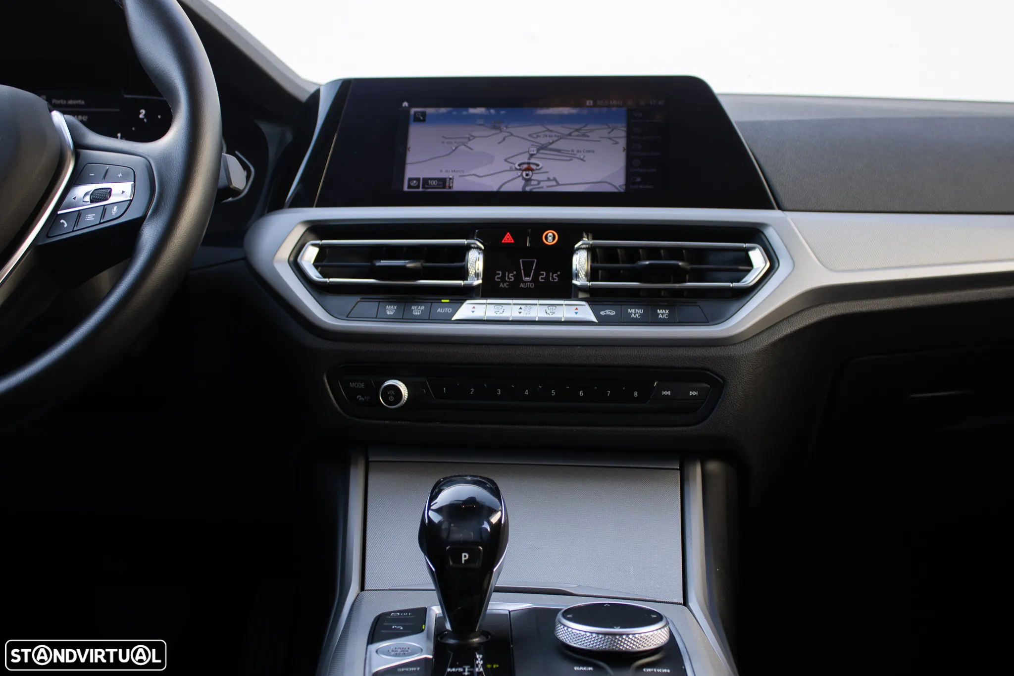 BMW 318 d Touring Line Sport Auto - 21