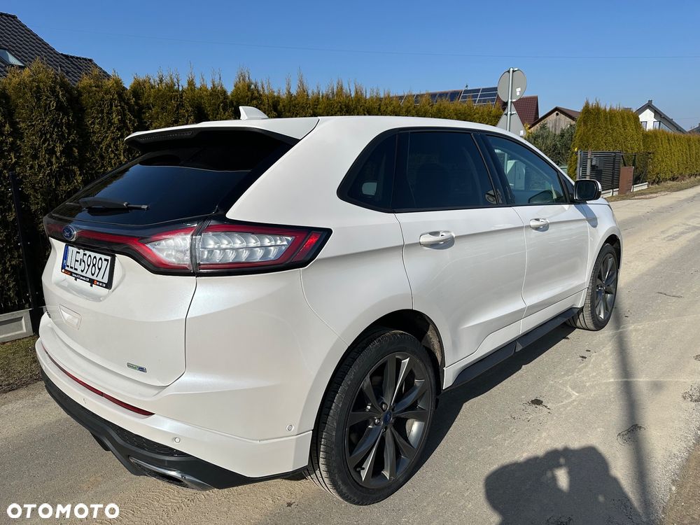 Ford Edge - 5