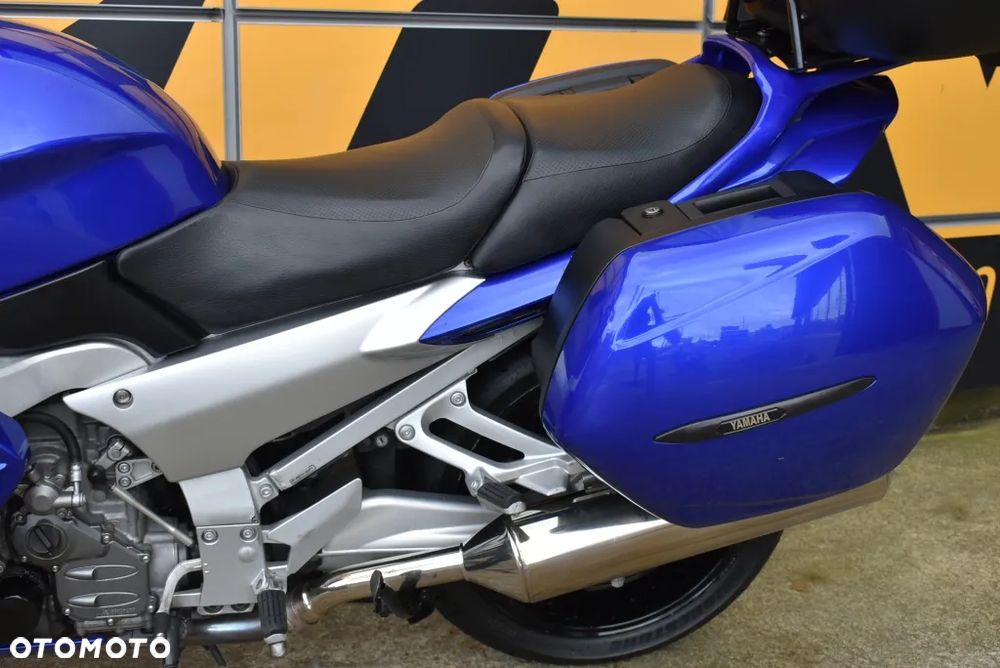 Yamaha FJR - 10