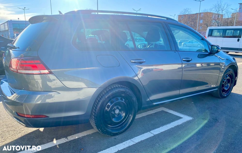 Volkswagen Golf Variant 2.0 TDI SCR DSG Highline - 5