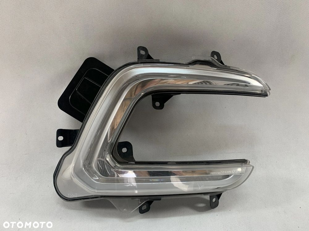 Renault Captur I FL 17r Halogen prawy  Lift 2017