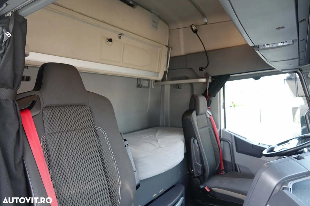 Renault T 520 / CABĂ ÎNALTĂ / CONTRACTUL SERVICII POST - 36