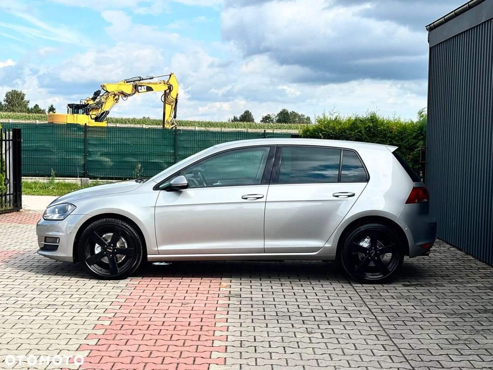 Volkswagen Golf 1.6 TDI SCR IQ.DRIVE - 11