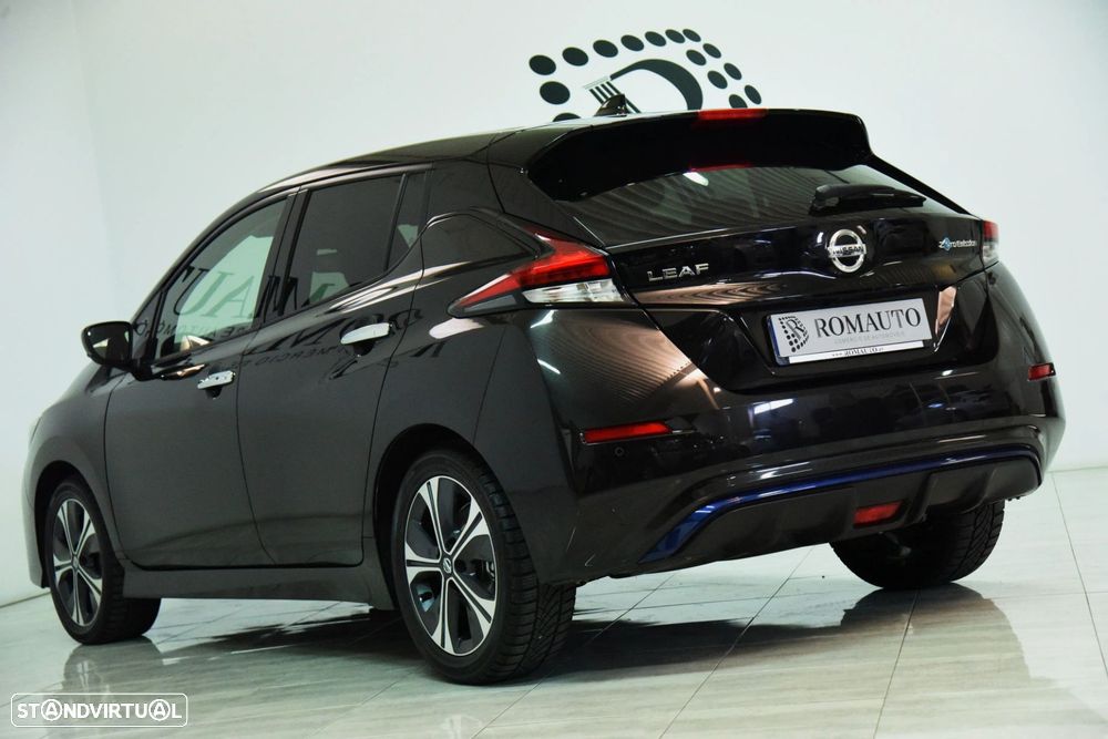 Nissan Leaf N-Connecta - 10